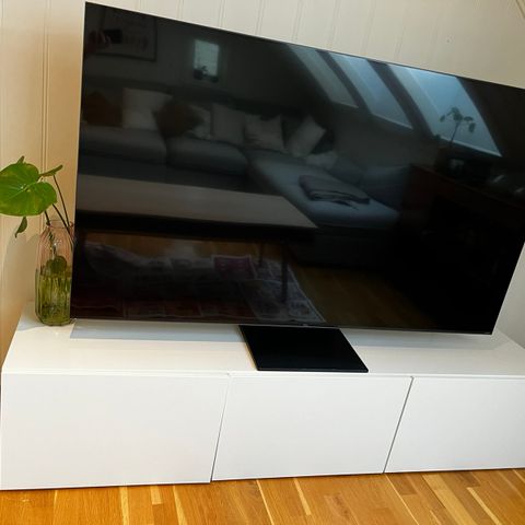 Brukt TV-møbel fra IKEA