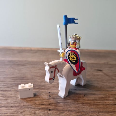 Lego 6008 Royal King fra Lego Castle Royal Knight's serien