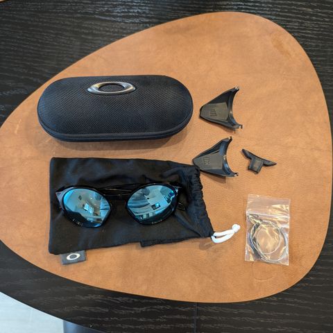 Oakley Clifden Prizm Sapphire Snow