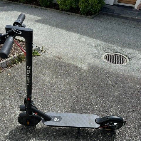 E-wheels E2S V2 - Elsparkesykkel