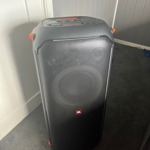 Helt ny JBL Partybox 710 partyhøyttaler