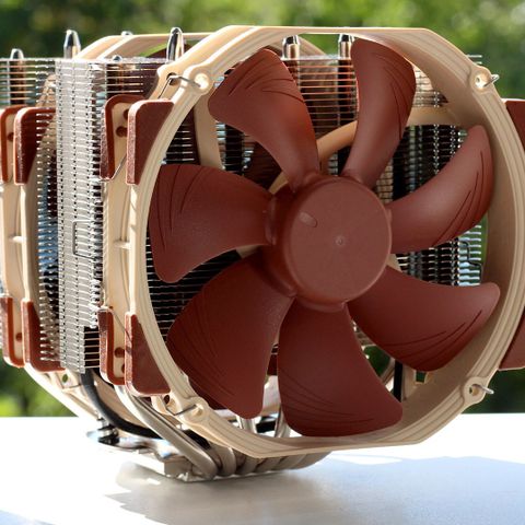 Noctua NH-D15, NH-D15S evt. Peerless Assassin eller Phantom Spirit ønskes kjøpt