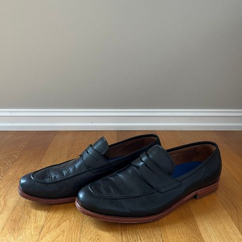 Mr. B’s loafers - 43