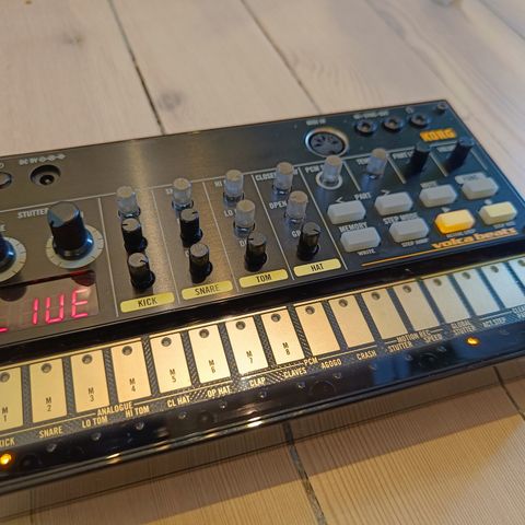 Volca Beats trommesynth og sequencer