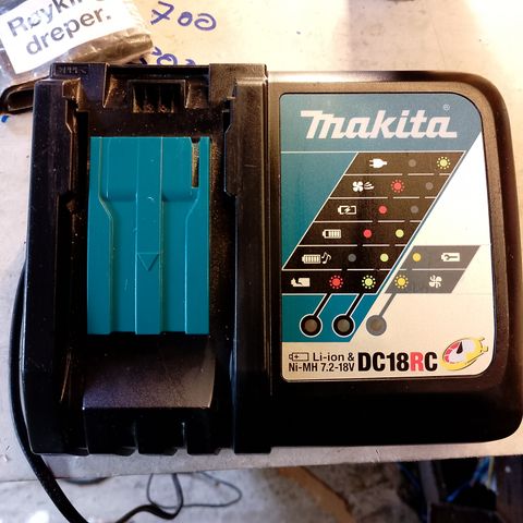 Makita Lader