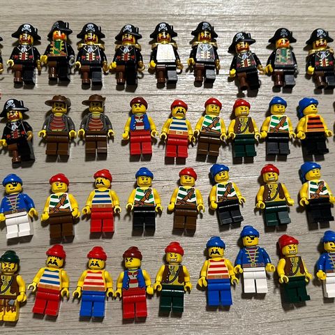 Utgått Lego pirates minifigurer
