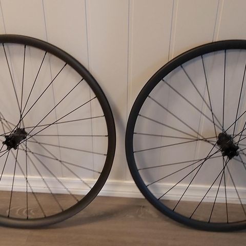 29" karbon hjulsett, boost 1230 g. Nytt i eske!