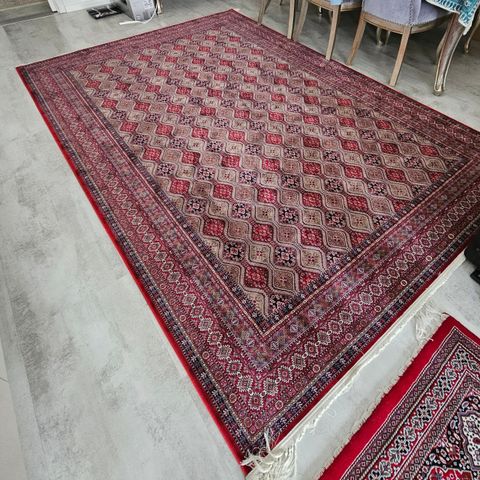 4 Iranian carpet to sell