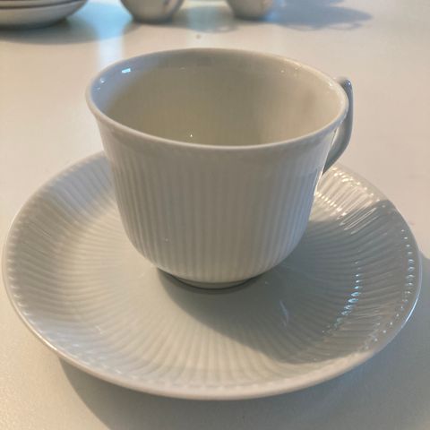 Kaffekopper med skål fra Porsgrunn