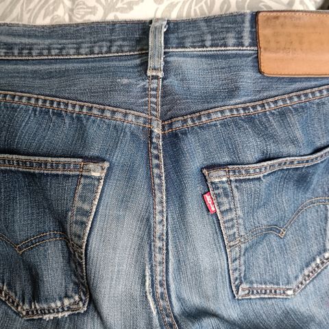 Naturlig slitte Levi's 501