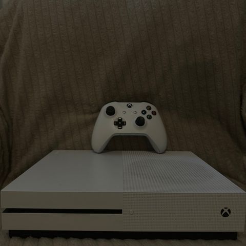 Xbox One S 500gb