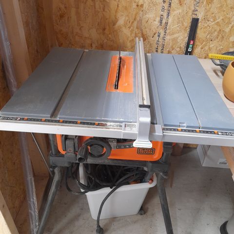 Black & Decker bordsag