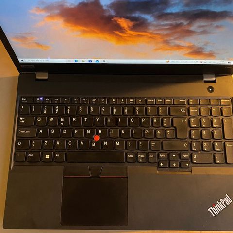 lenovo thinkpad 15”