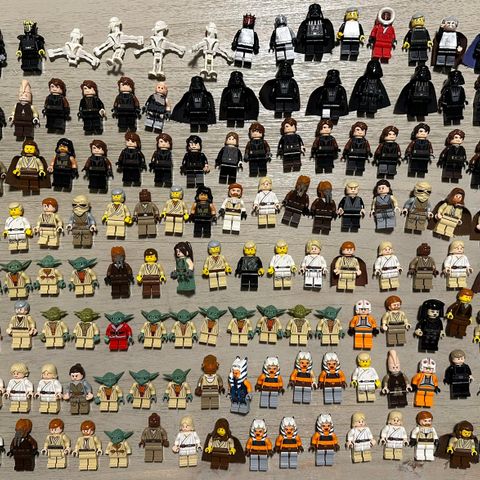 Massevis av lego star wars Jedi og Sith minifigurer