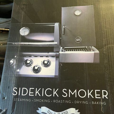 Fcc bbq side smoker