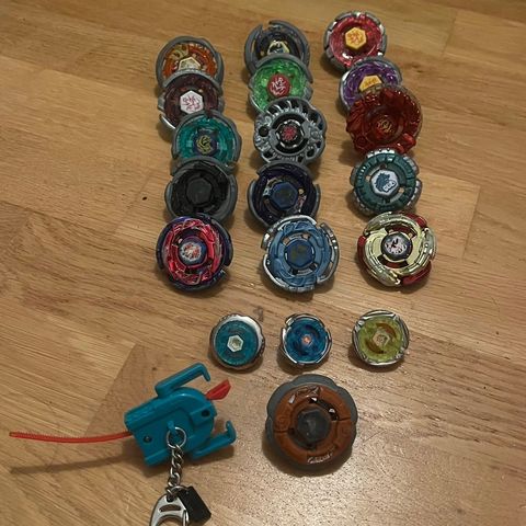 Beyblade metal fusion samling selges