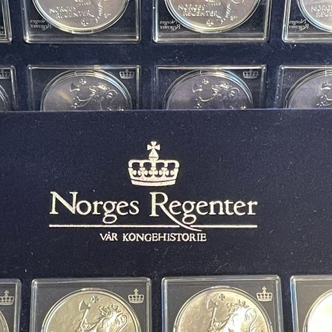Norges Regenter 31 stk sølv medaljer