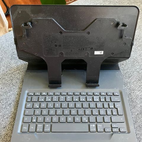 Logitech keyboard for tablet