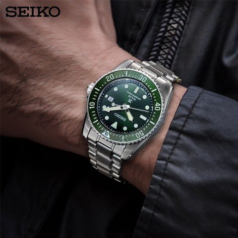 Seiko Prospex Solar Diver 200m SNE583P