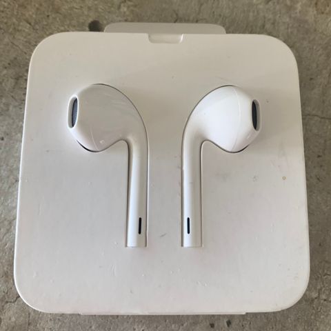 AirPods m ledning