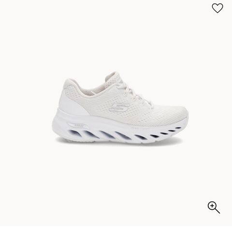 Veldig lite brukte sneakers (Skechers ) selges