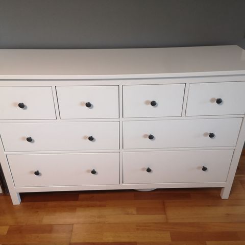 Hemnes kommode 8 skuffer