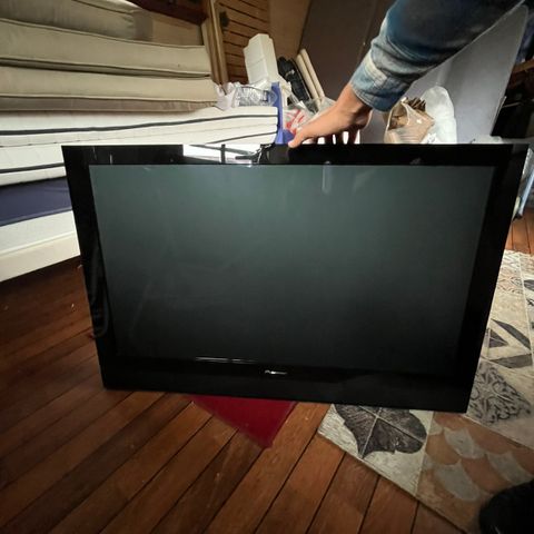 42 Tommer Pioneer Plasma TV