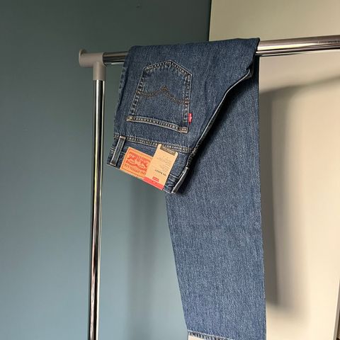 Levi’s 94 baggy jeans, str W26 L31