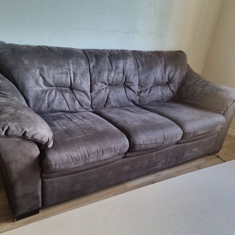 3 seter sofa.