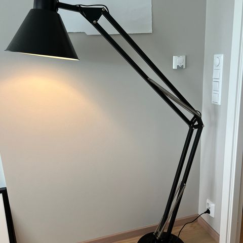 gulv lampe