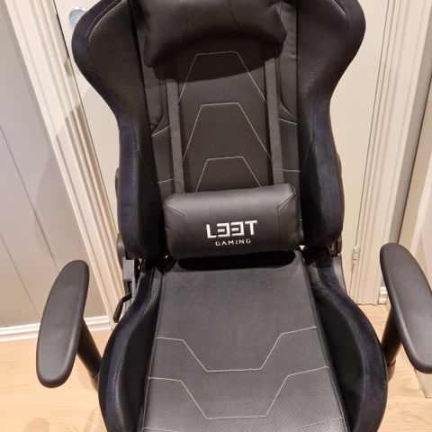 L33t gaming stol