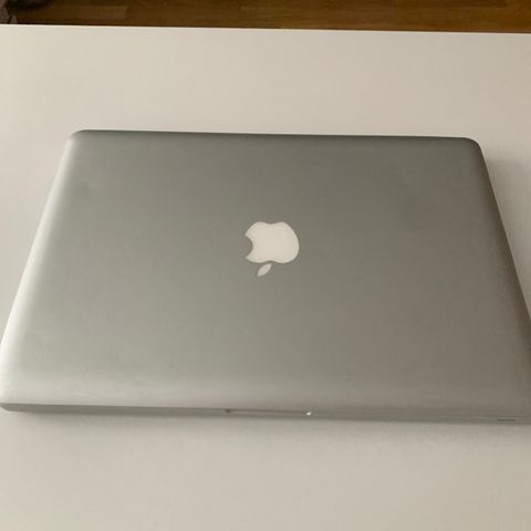 Macbook Pro 13“ 2011