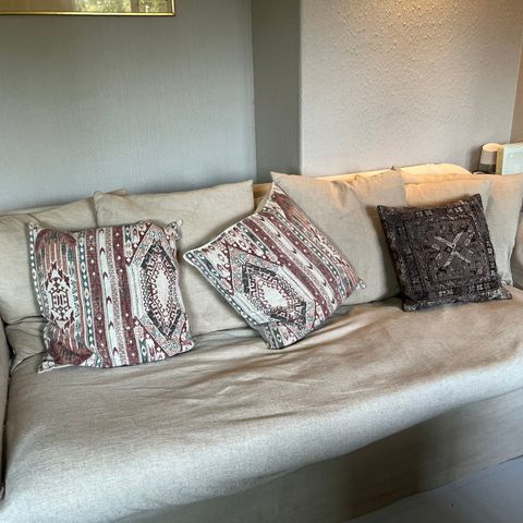 Sofa fra Home& cottage