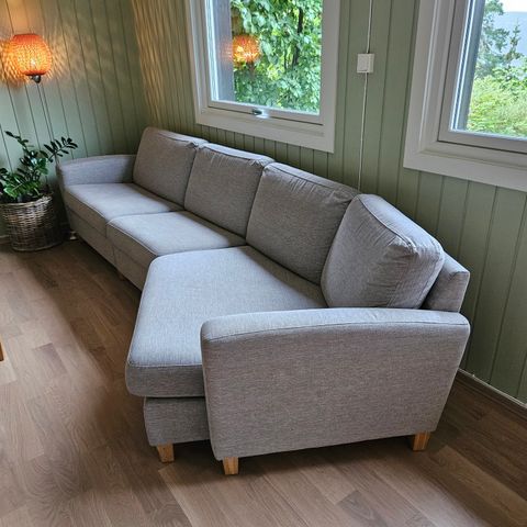 Sofa 5 seter lys grå