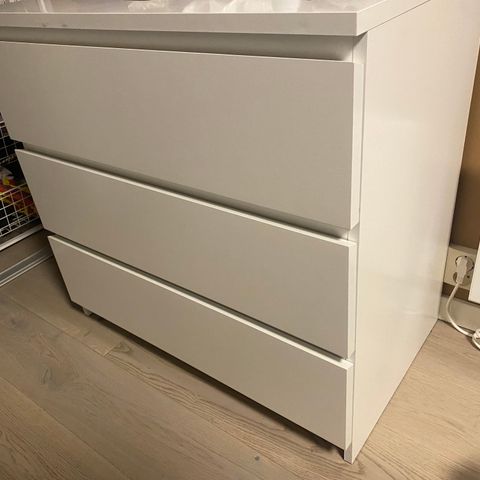 MALM kommode