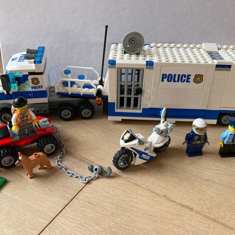 lego CITY 60139 politi mobilt kommandosenter