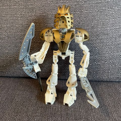 Vintage bionicle