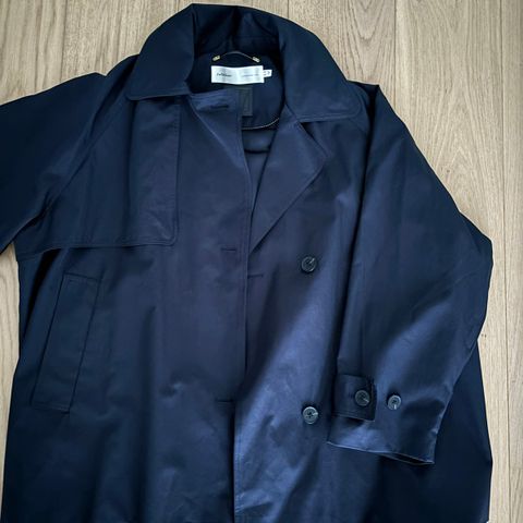 InWear oversized kort trenchcoat, mørkeblå