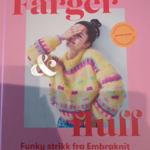 Farger og fluff Embraknit