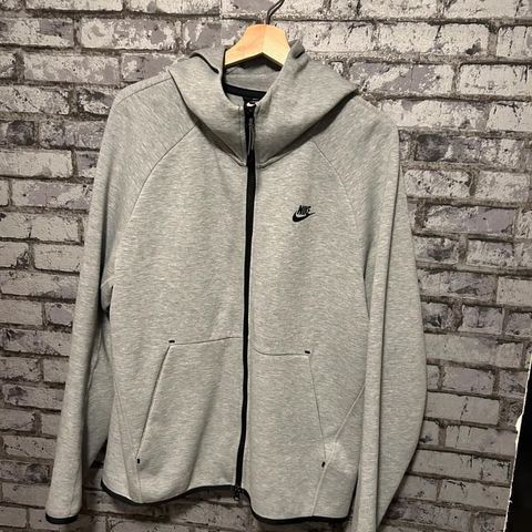 Nike tech fleece