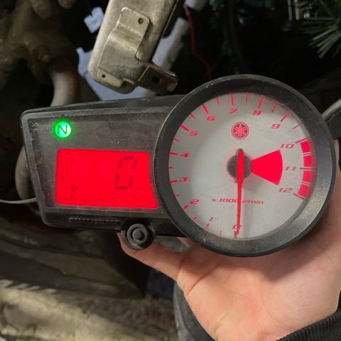 Yzf 125 speedometer