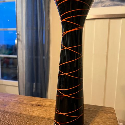 Fin vase fra Nybro Crystal Sweden