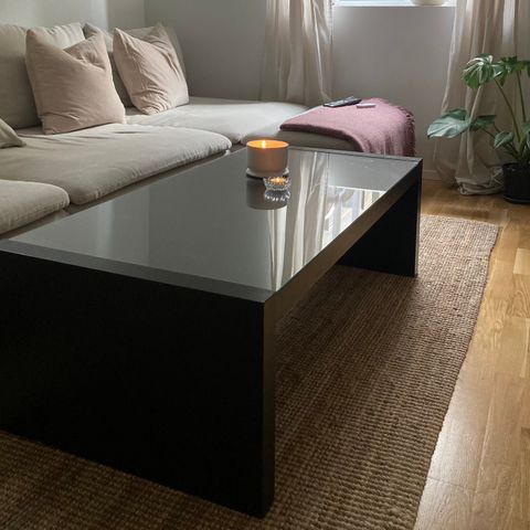 sofabord med glassplate