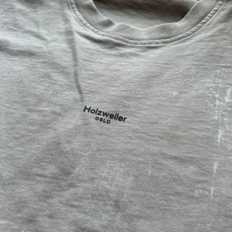 Holzweiler t-skjorte