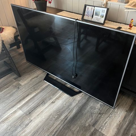 LG 65” Flatskjerm TV