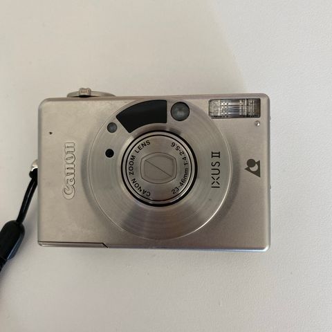 Canon Ixus