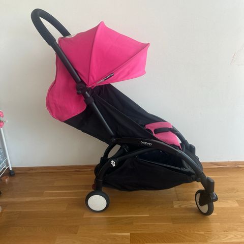 Babyzen Yoyo i Rosa  reisevogn/trille m/regntrekk