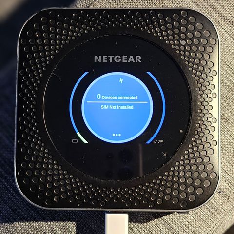 Netgear Nighthawk MR1100  Router