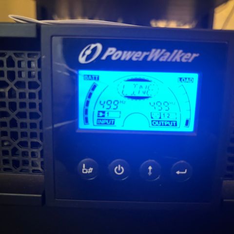 Powerwalker 3000 RT LCD