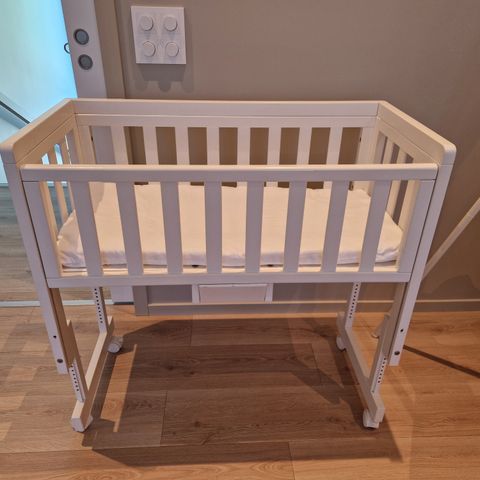 Troll bedside crib hvit